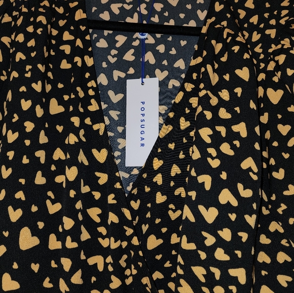 Ankle length black dress with yellow hearts on it - Picture 2 of 4